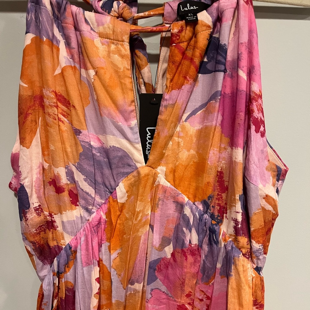 NWT Lulu’s floral dress
